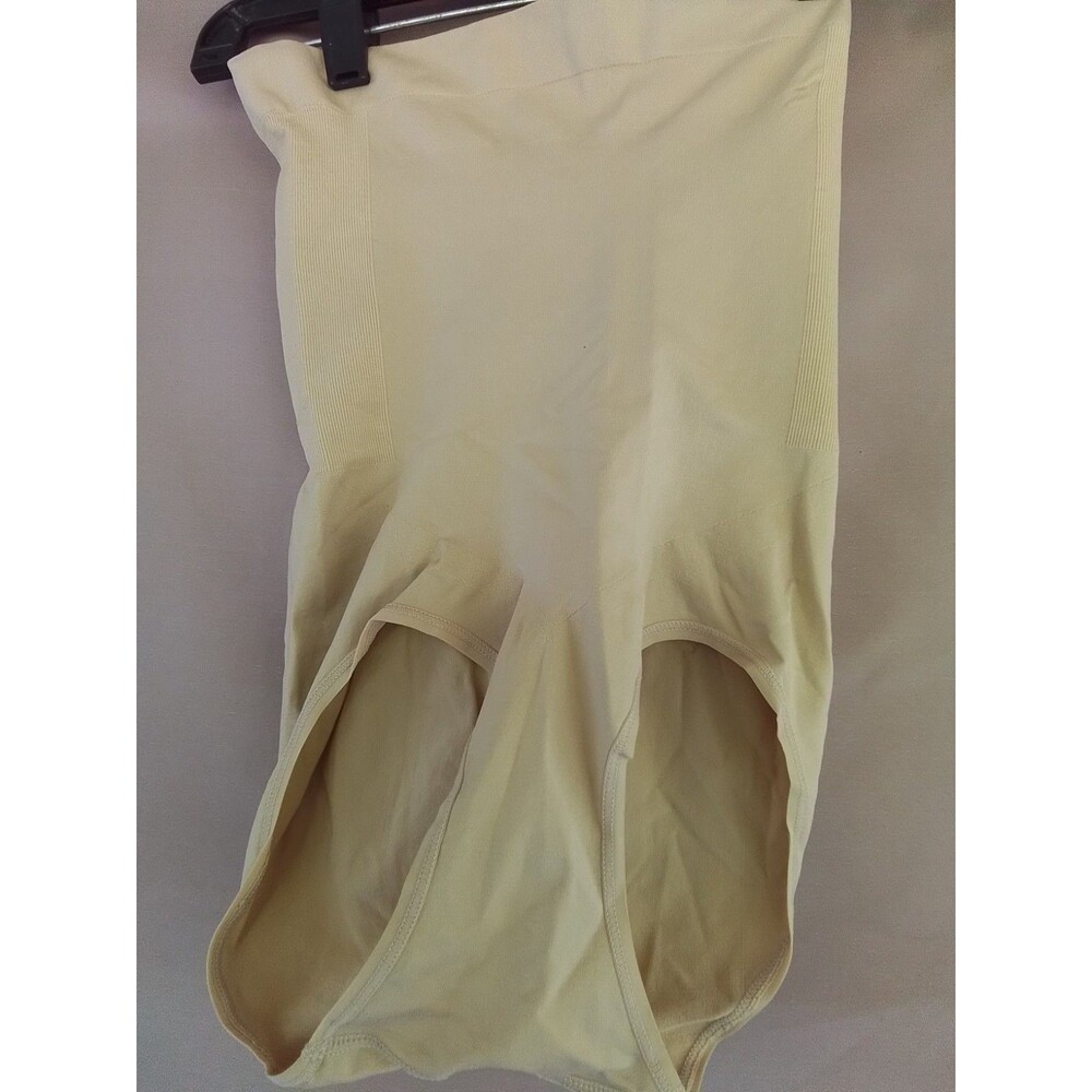 REORIA Butsmooth® Women's Criss Cross Halter Neck‎ Bodysuits - Picture 2 of 5